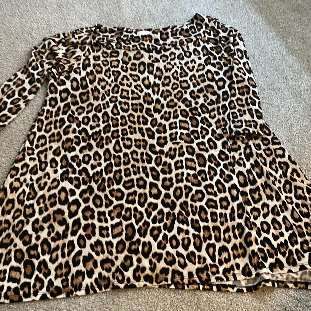 Cheetah print 3/4 sleeve tunic